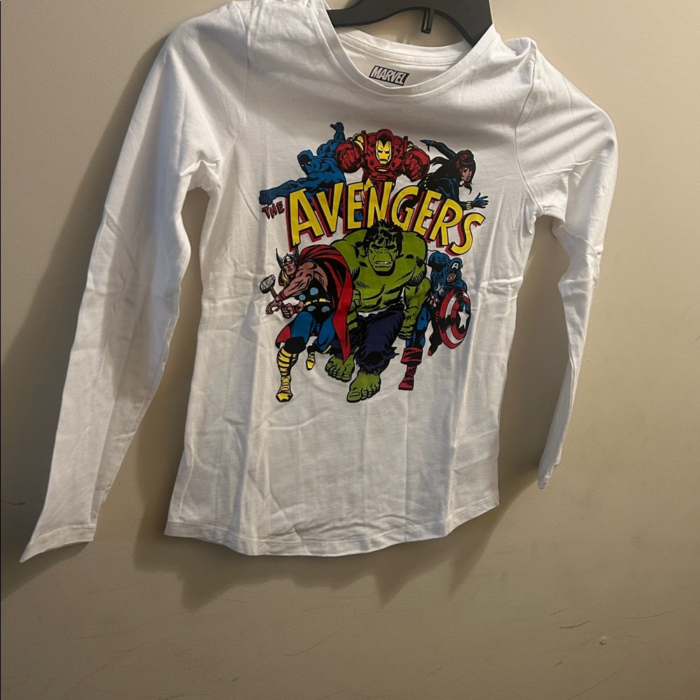 Marvel Kids Gray Long Sleeve Tee with Red Logo. Size 12